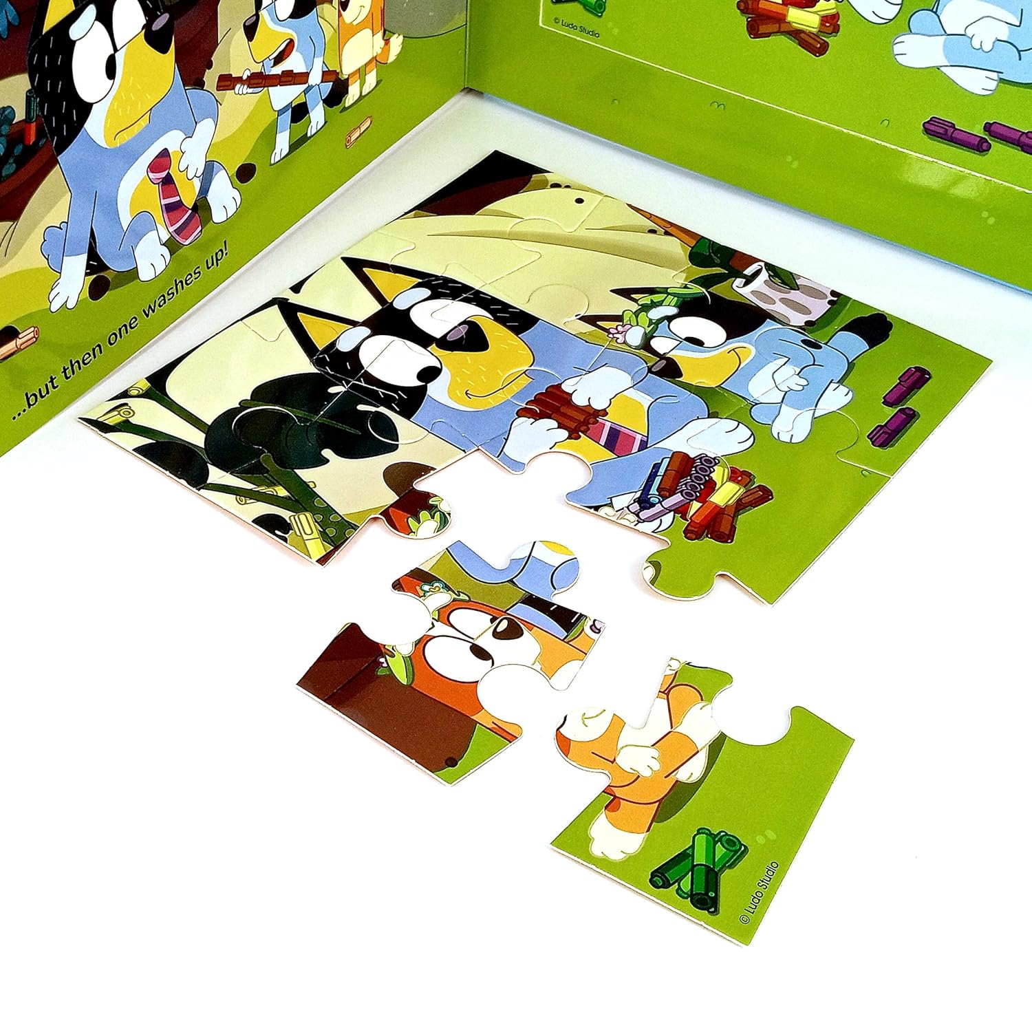 Bluey My First Puzzle Book (10-Page Board Book, 5 Puzzles) – Picture Book
