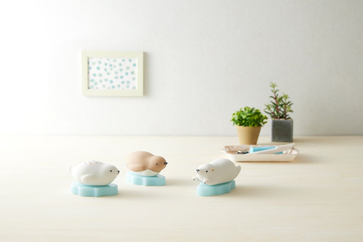 PLUS Pico Friends Box Opener Penguin