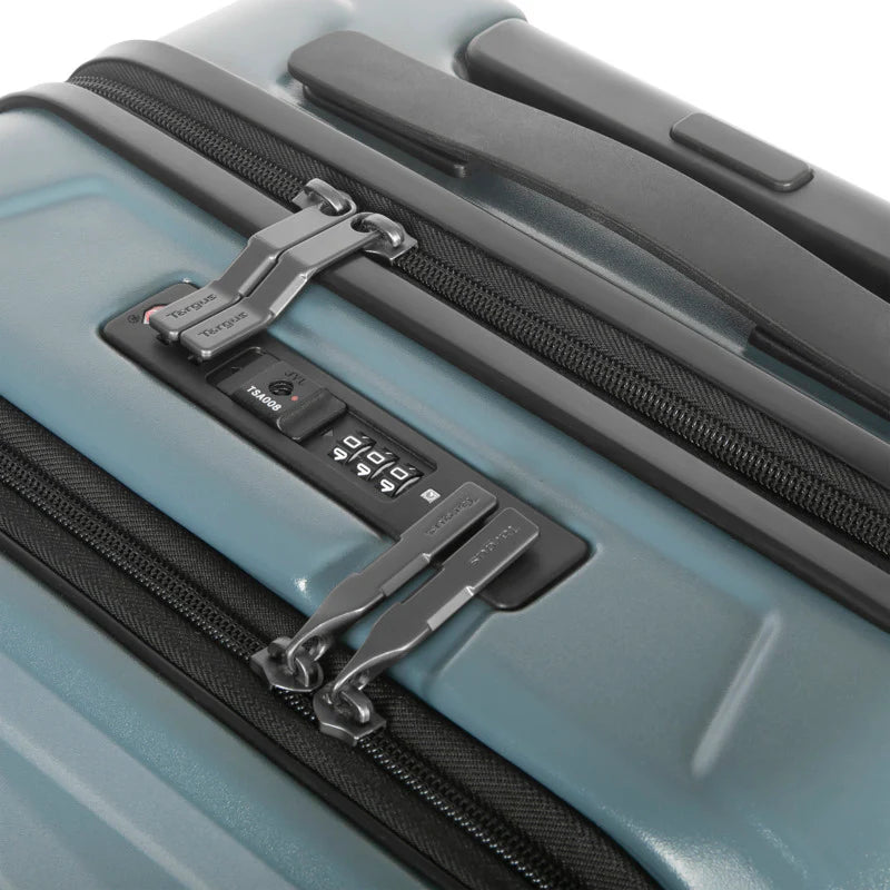 Targus TBR04302GL-70 Pro-Tek ®  20” Carry-on Trolley - Blue