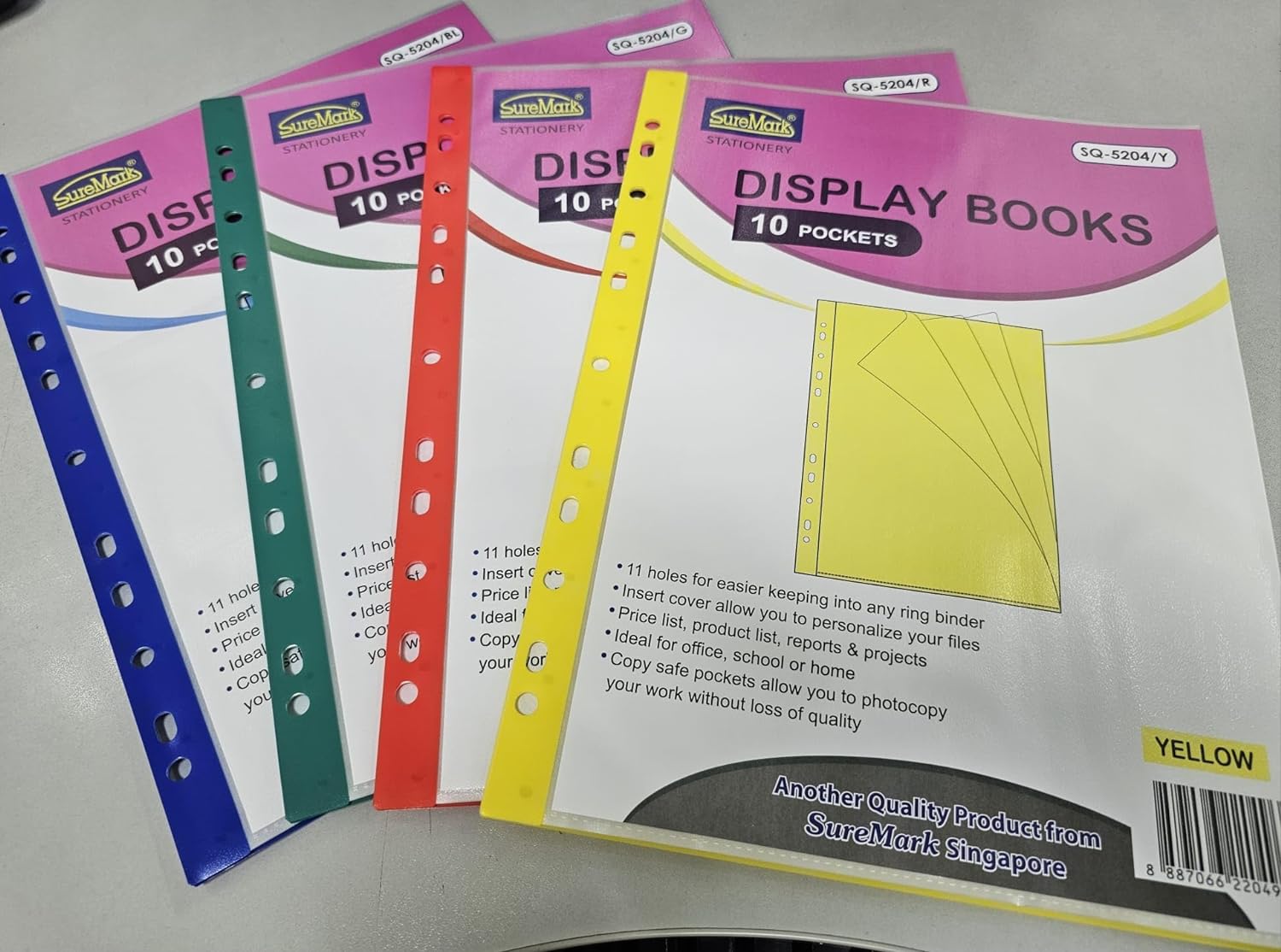 DISPLAY BOOK