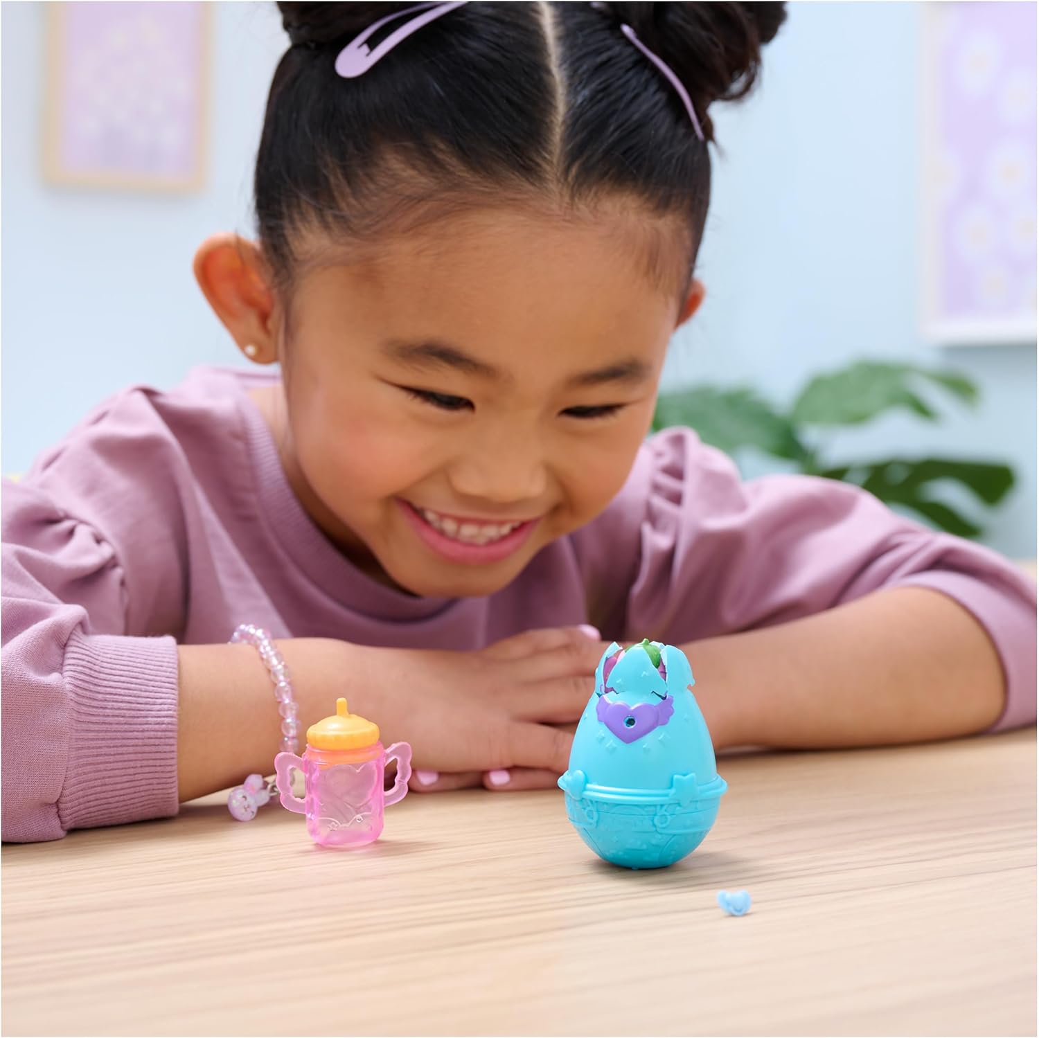 SPIN MASTER HATCHIMALS WATER HATCH FAMILY SURPRISE ASSORTMENT
