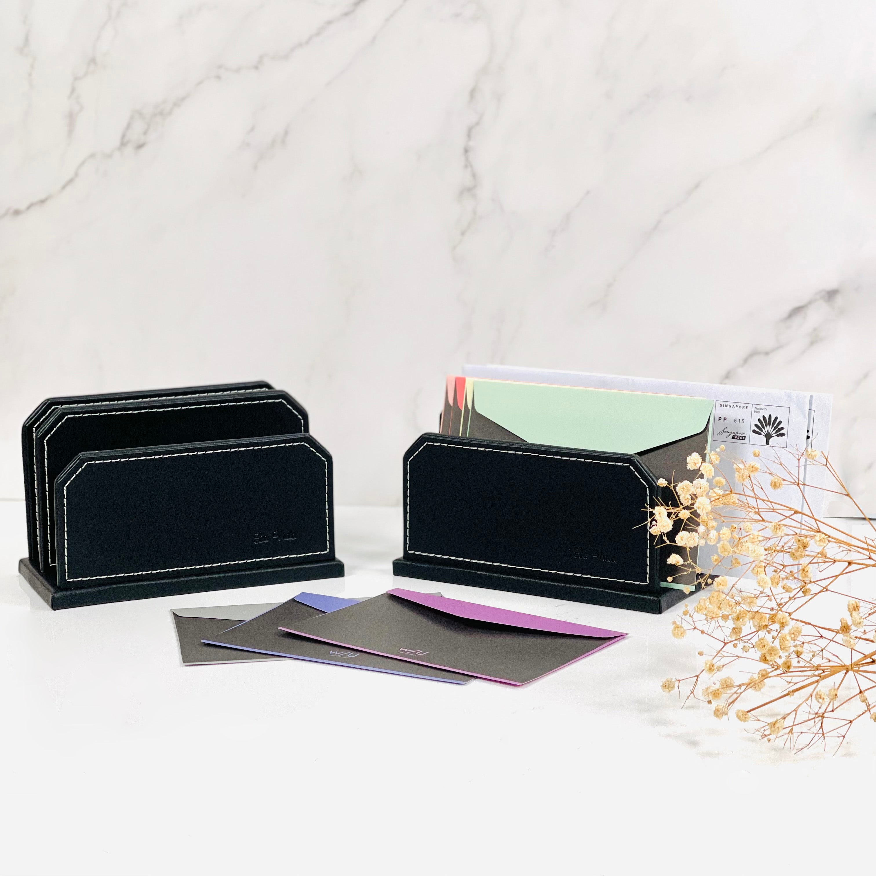 La Vida Letter Stand