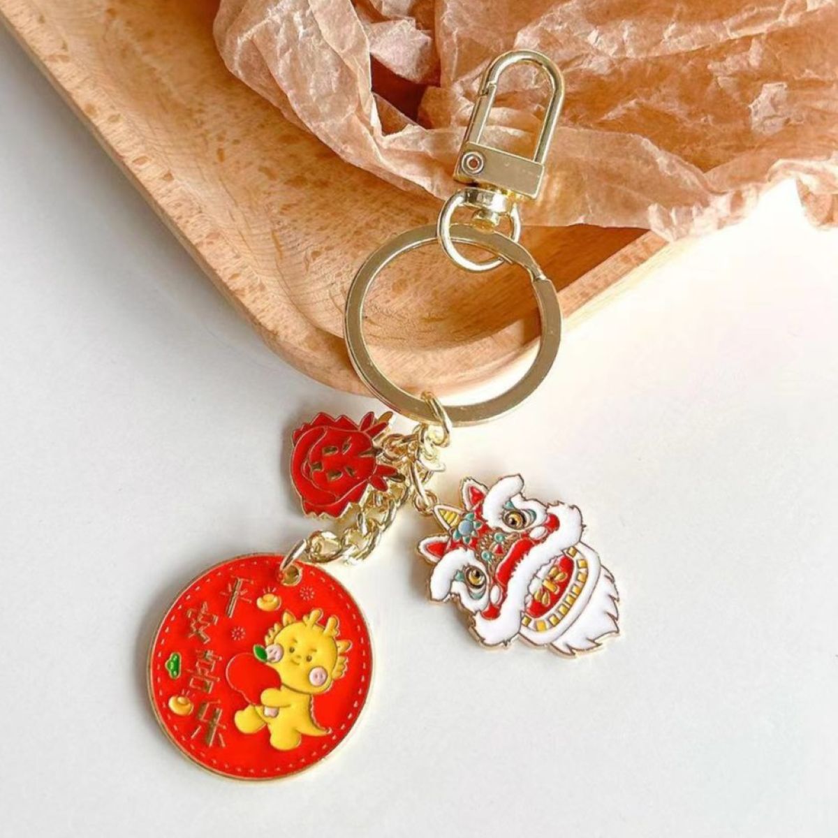 LION HEAD HANGING CHARM 