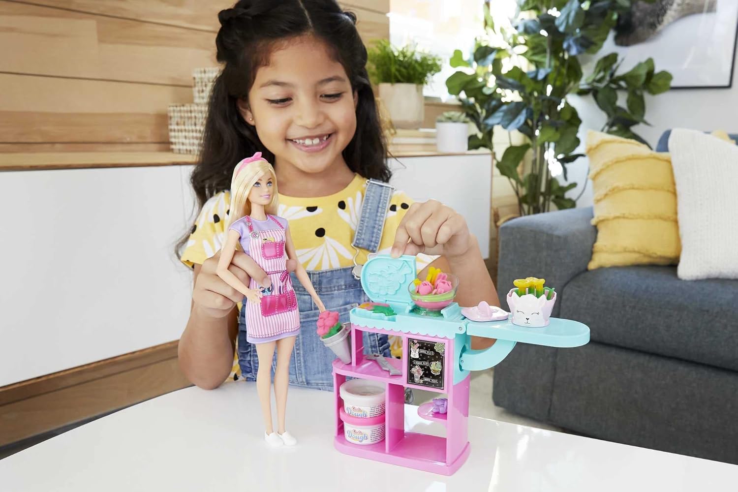 MATTEL BARBIE FLORIST PLAYSET