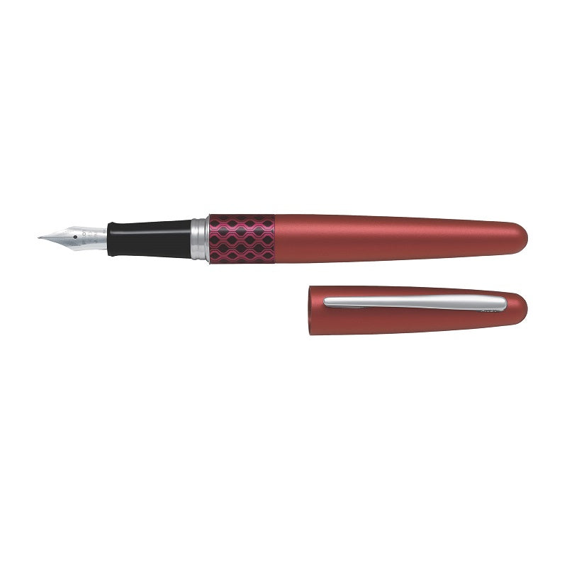 PILOT M3R SERIES FOUNTAIN PEN, FINE NIB, WAVE DESIGN