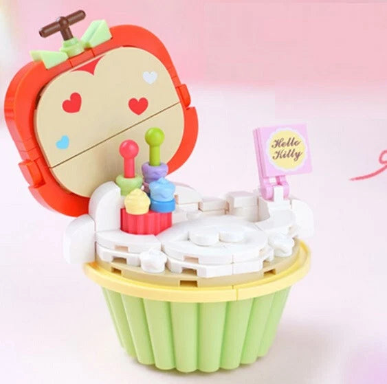 KEEPPLEY HELLO KITTY APPLE CUPCAKE