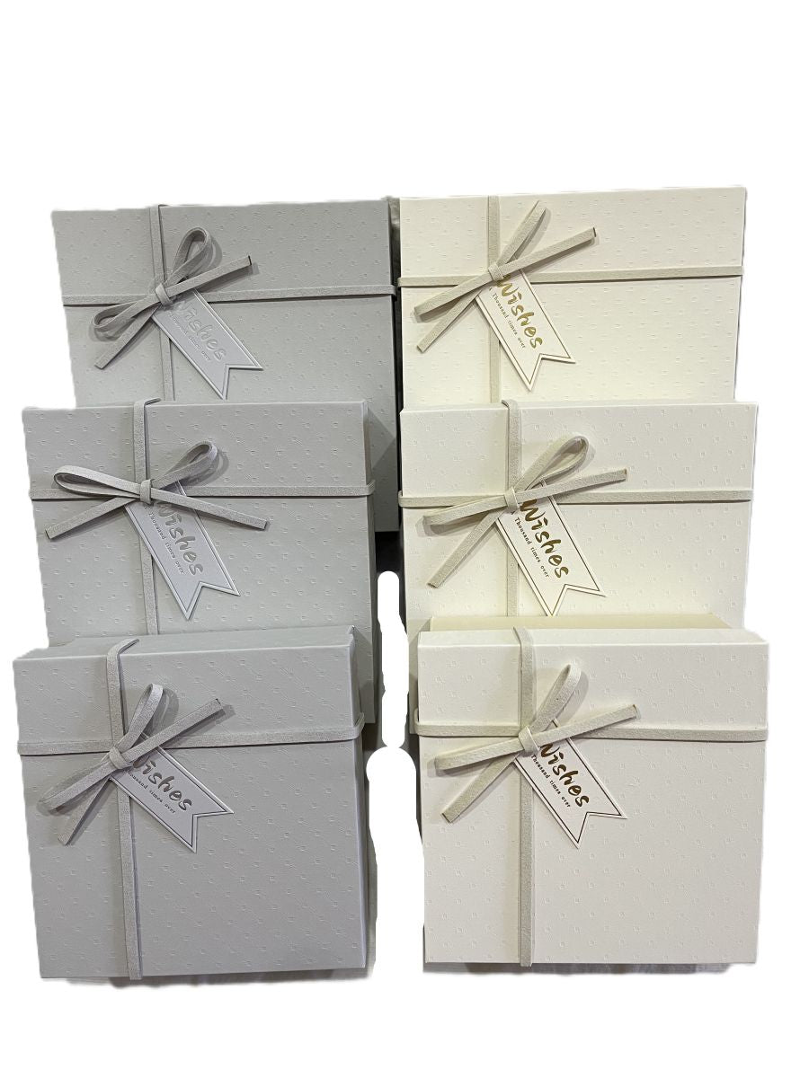 Gift Box (M) 17*17*8 Y92301