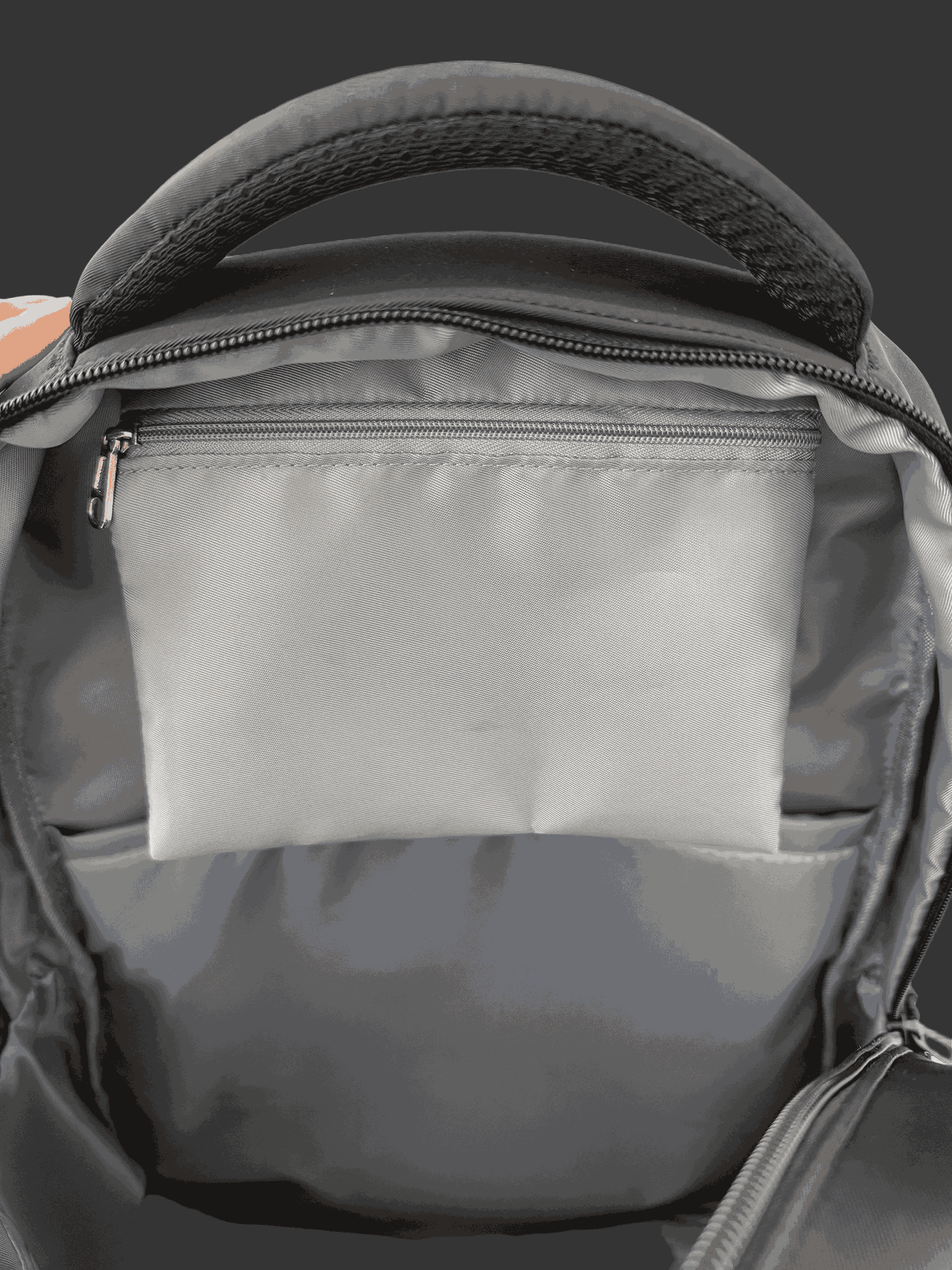 Loom Waterproof Backpack 29*18*44cm - Black