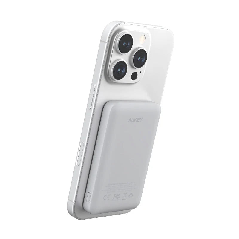 Aukey PB-MS03 5000mAh Magnetic Wireless Charging Power Bank - White